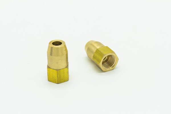 Штуцер металлический прямой М14*1.5 d8*1 (RL310935)